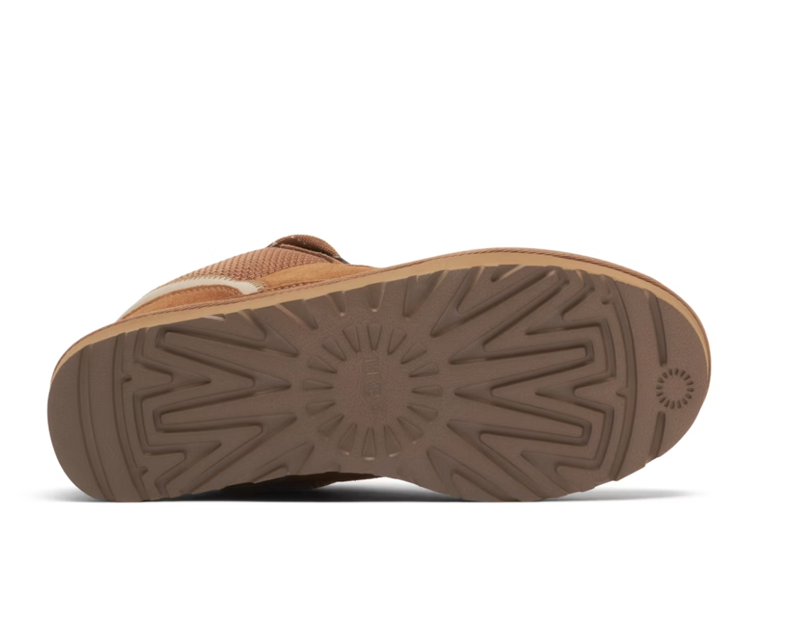 UGG Lowmel Chestnut