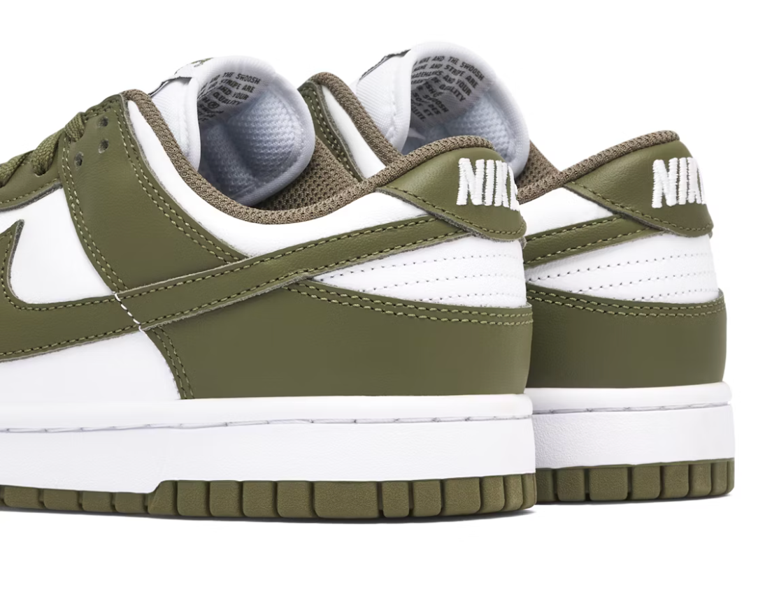 Nike Dunk Low Medium Olive (W)